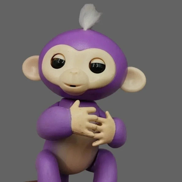 Fingerling interactive baby monkey purple - Picture 6 of 7